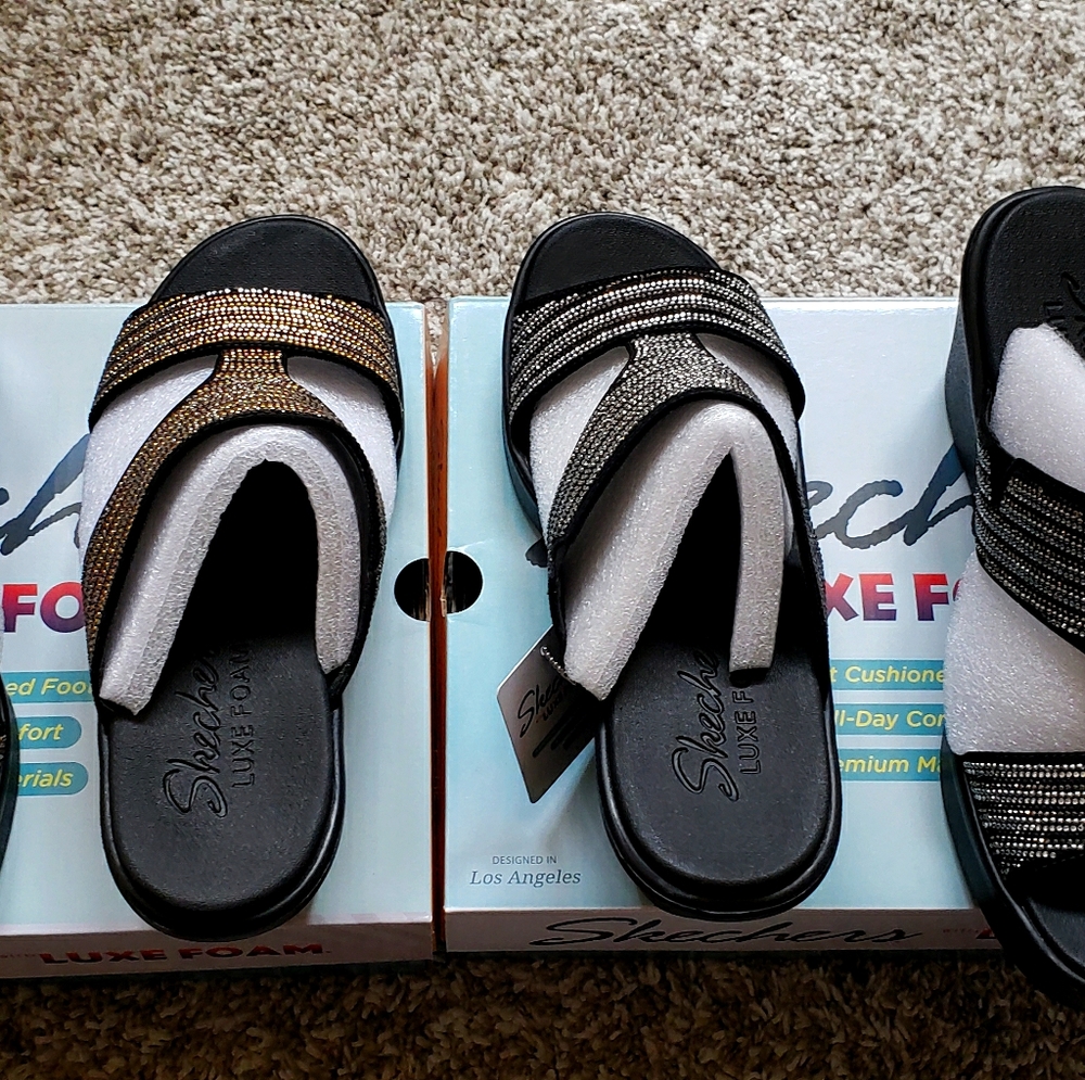 Skechers NEW sandals